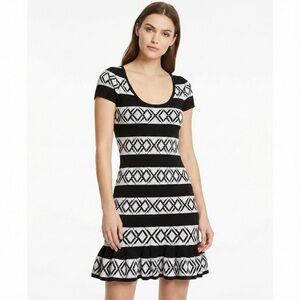 REBECCA MINKOFF Merino Wool Blend Bodycon Ruffle Hem Scoop Neck Mini  Dress Sz S